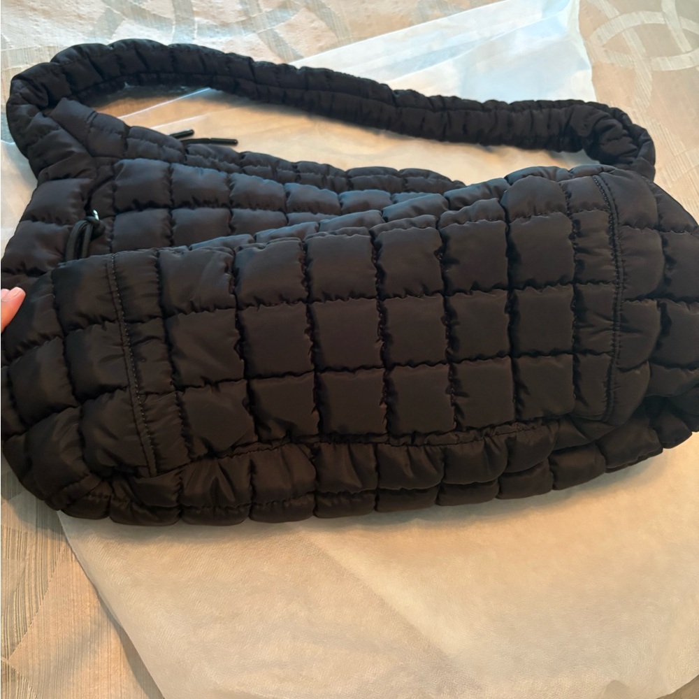 EUC Free People Black Quilted Carryall Bag - Picture 12 of 13